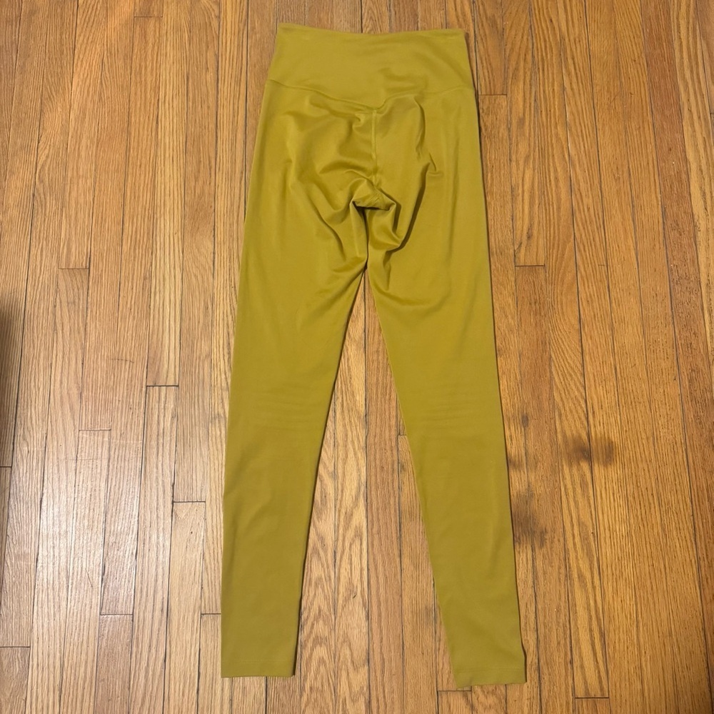 2/40 Girlfriend Collective Float High Rise Leggings - Women’s Small - Picture 2 of 8